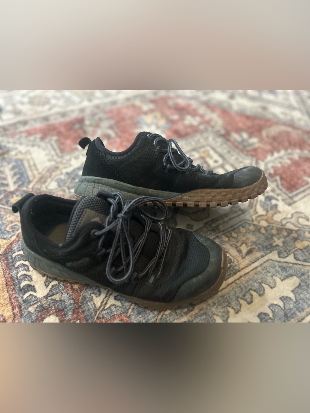 Columbia Men's Black and Brown Trail Sneakers